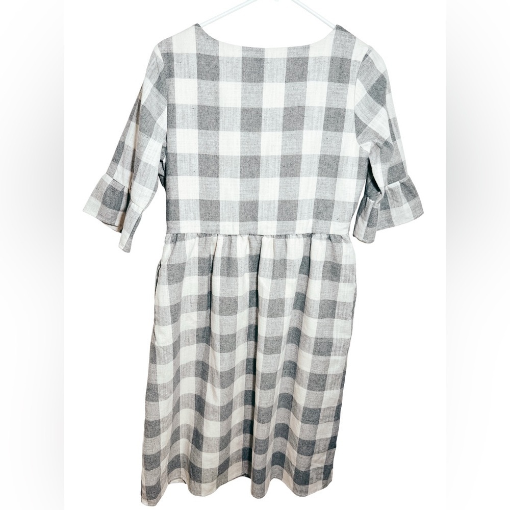 Sweet Salt: Gray and White modest Plaid Dress with Elegant ruffle flare sleeves - Picture 4 of 4